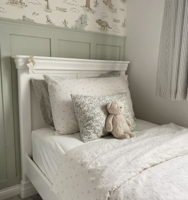 Toulouse White Painted 3 Foot Single Childrens Bed - Photos by @ivyhouse_46 on Instagram